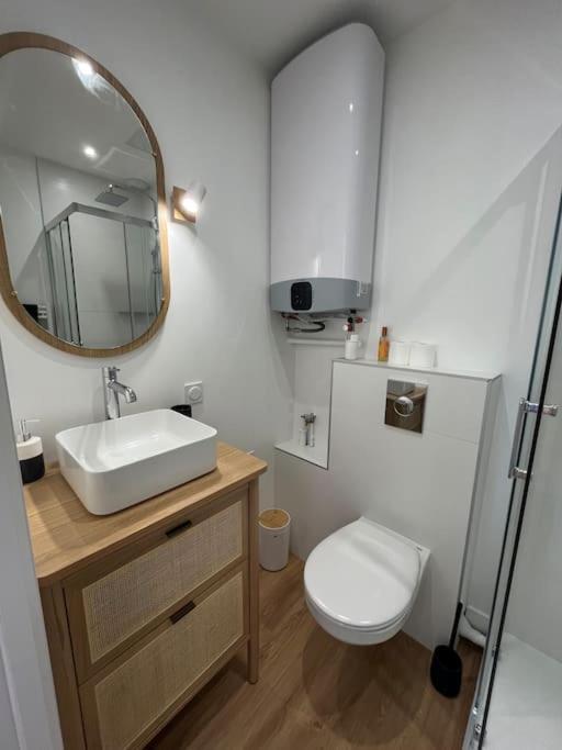 Апартаменты Studio Au Coeur De Caen-Renove Экстерьер фото